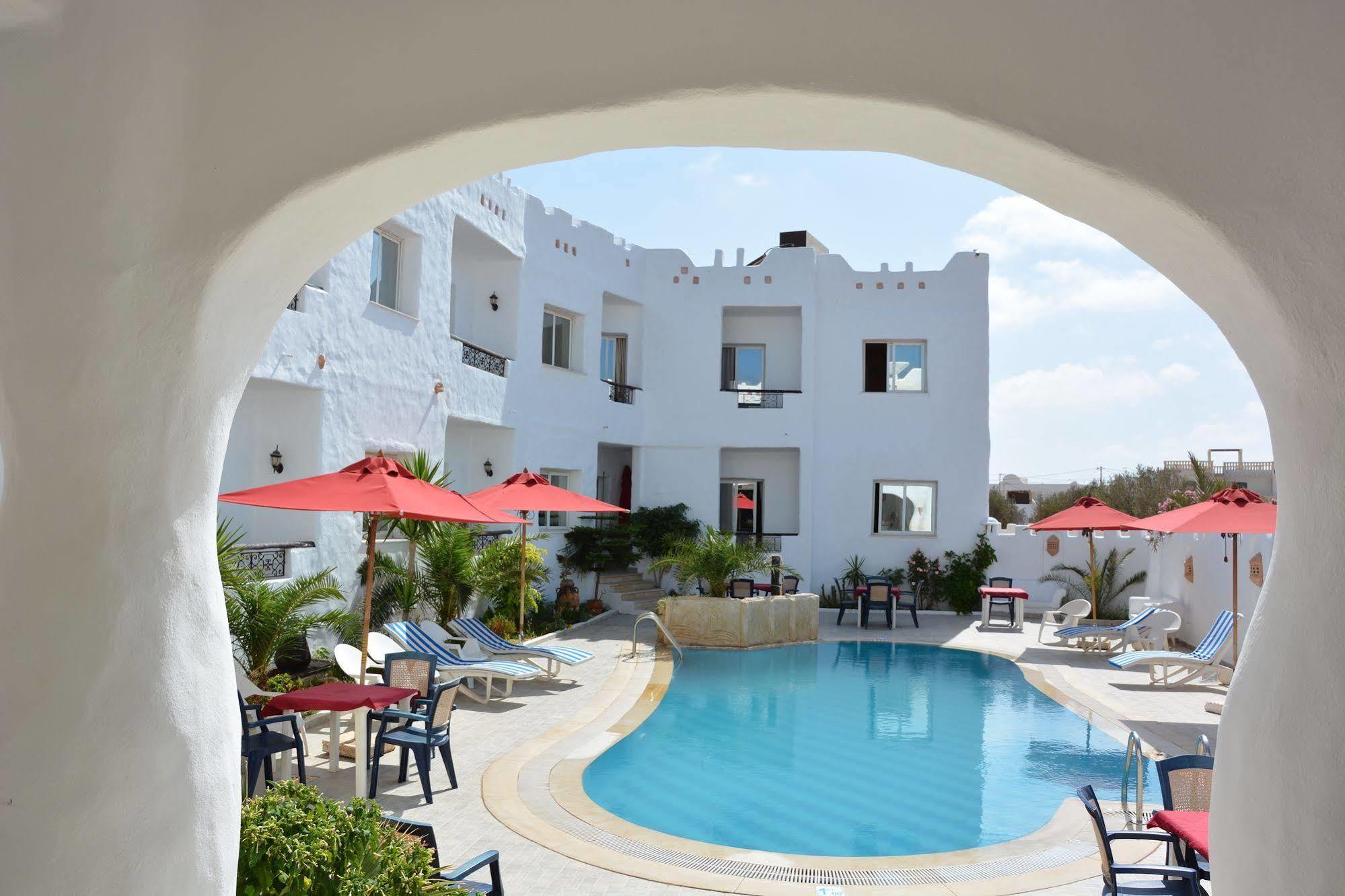 Hotel Residence Bellevue Zarzis Bagian luar foto