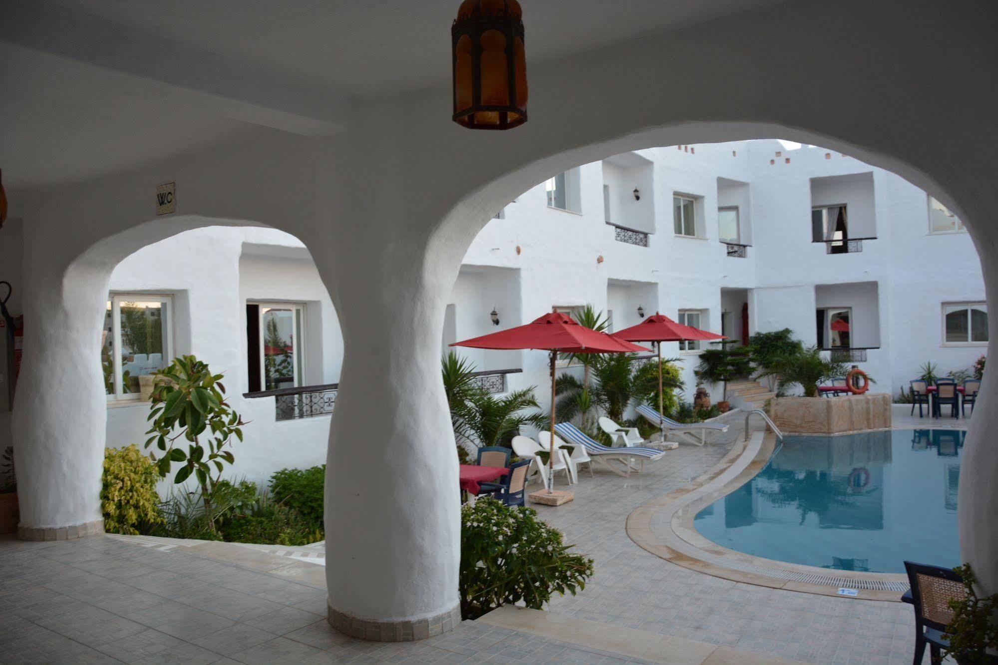 Hotel Residence Bellevue Zarzis Bagian luar foto